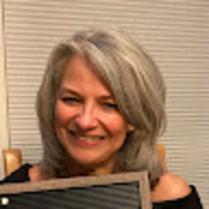 Meet your Posher, Deborah